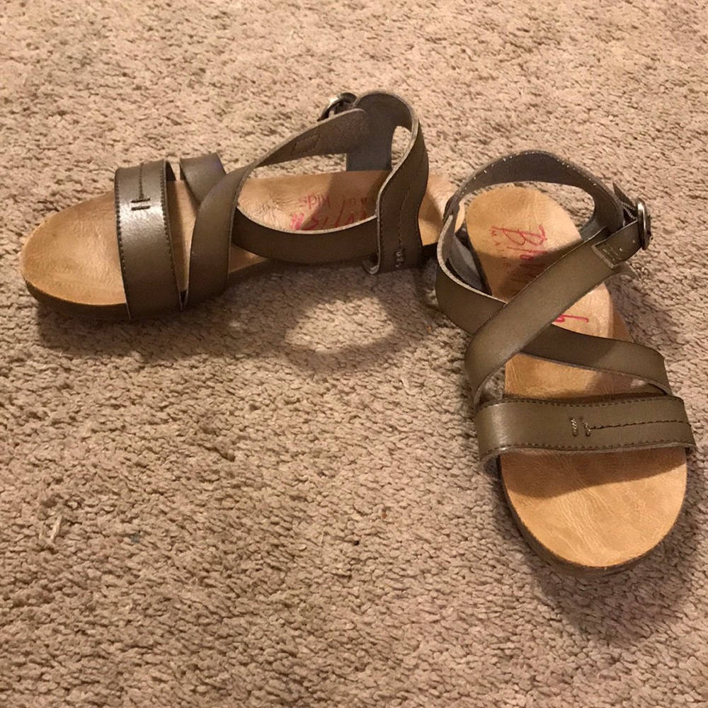 Girls Blowfish Sandals